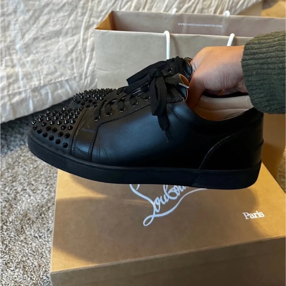 Christian Louboutin Louis Junior Spikes Leather Low-Top Sneakers 43.5 - Picture 2 of 6